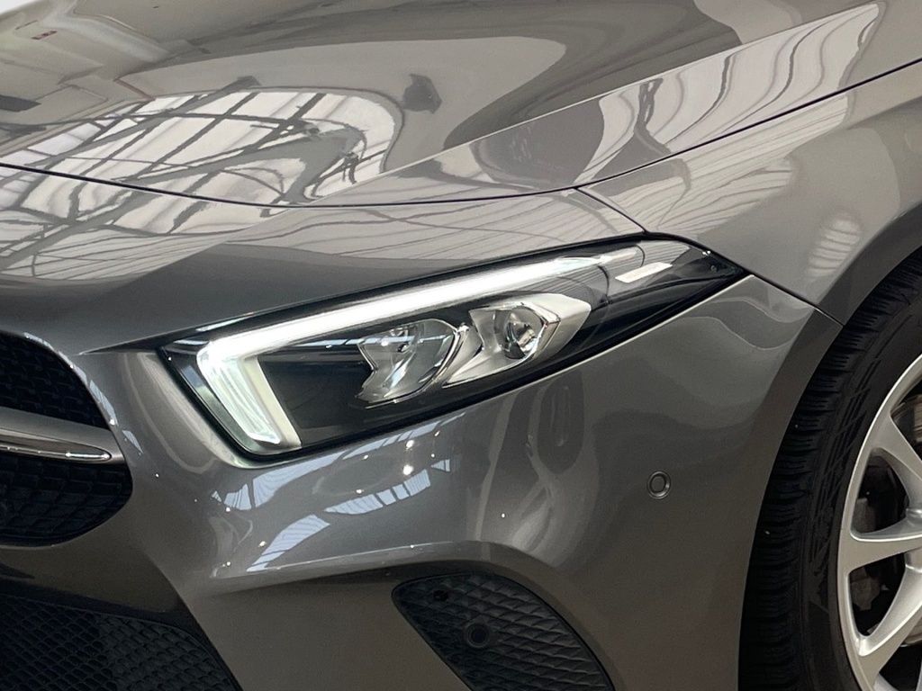 Fahrzeugabbildung Mercedes-Benz A 180 Progressive Navi LED SHZ SpurH ParkAss DAB