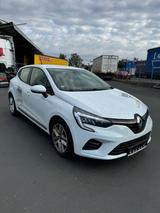 Renault Clio SCe 65  - Renault Clio Gebrauchtwagen in Nürnberg
