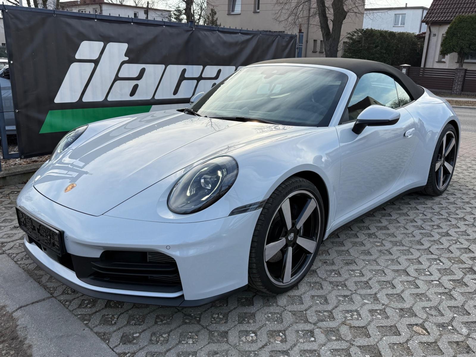 Porsche 911 Carrera Cabriolet Sport-Chrono ACC SportAGA
