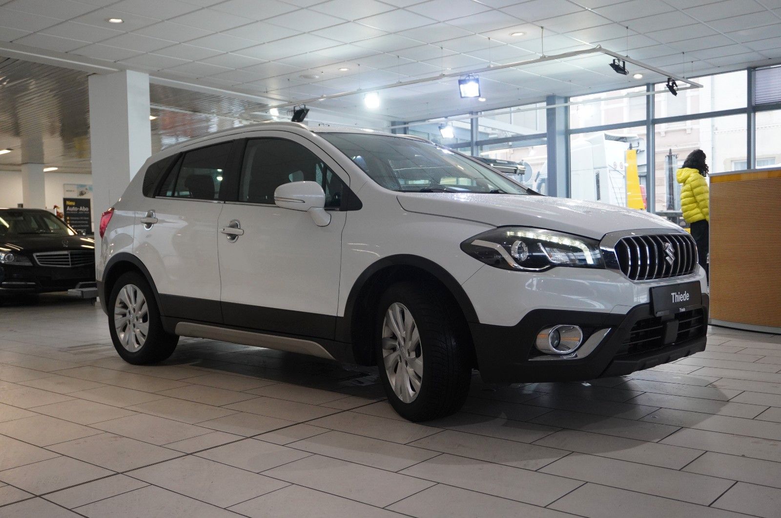 Fahrzeugabbildung Suzuki SX4 1.4 BOOSTERJET HYBRID NAVI/LED/SH/KAMERA/AHK