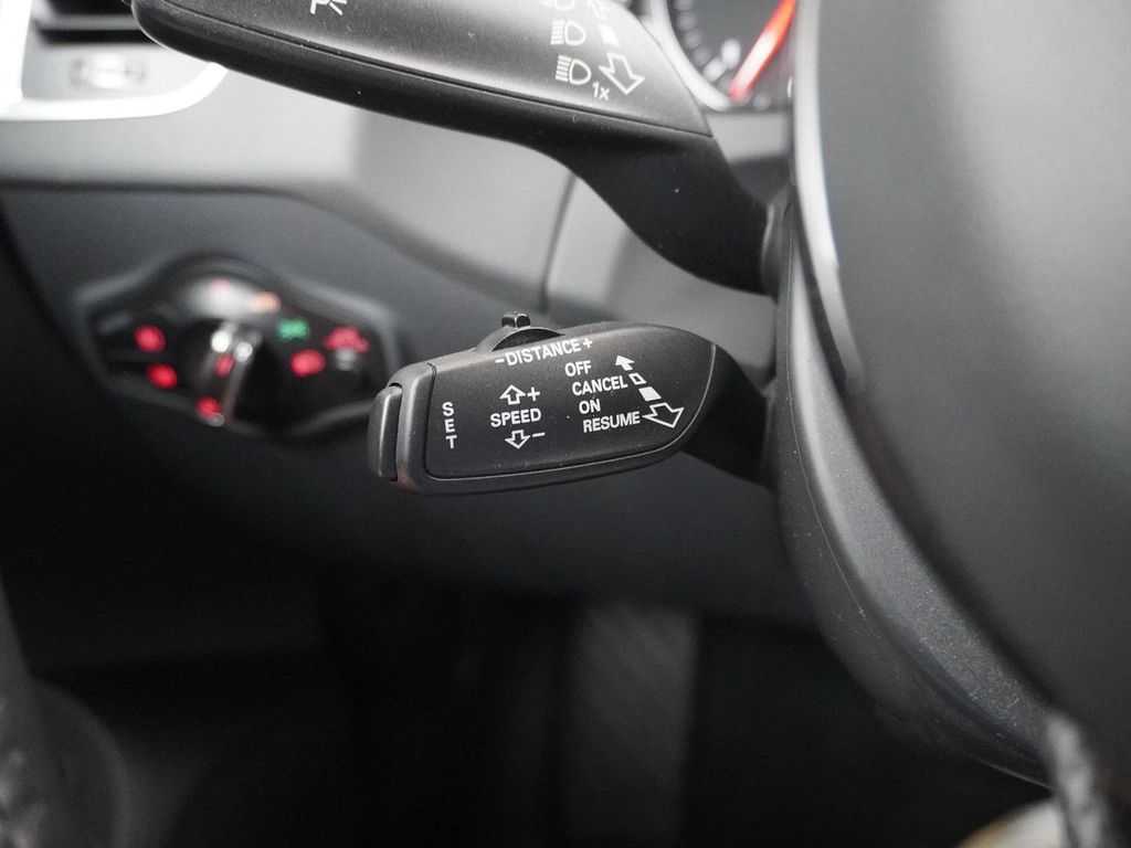 Audi Q5 3.0 TDI quattro S Edition S-Line AHK navi LED