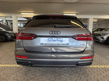Fotografie des Audi A6 Avant 50 TFSI e quattro Sport/220KW Systemle