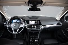 BMW 320i Advantage*Limousine*Unfallfrei*BMW-Garantie