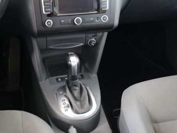 Volkswagen Caddy 1.6TDI DSG KLIMA STANDHZG 7SITZ FLÜGELTÜR