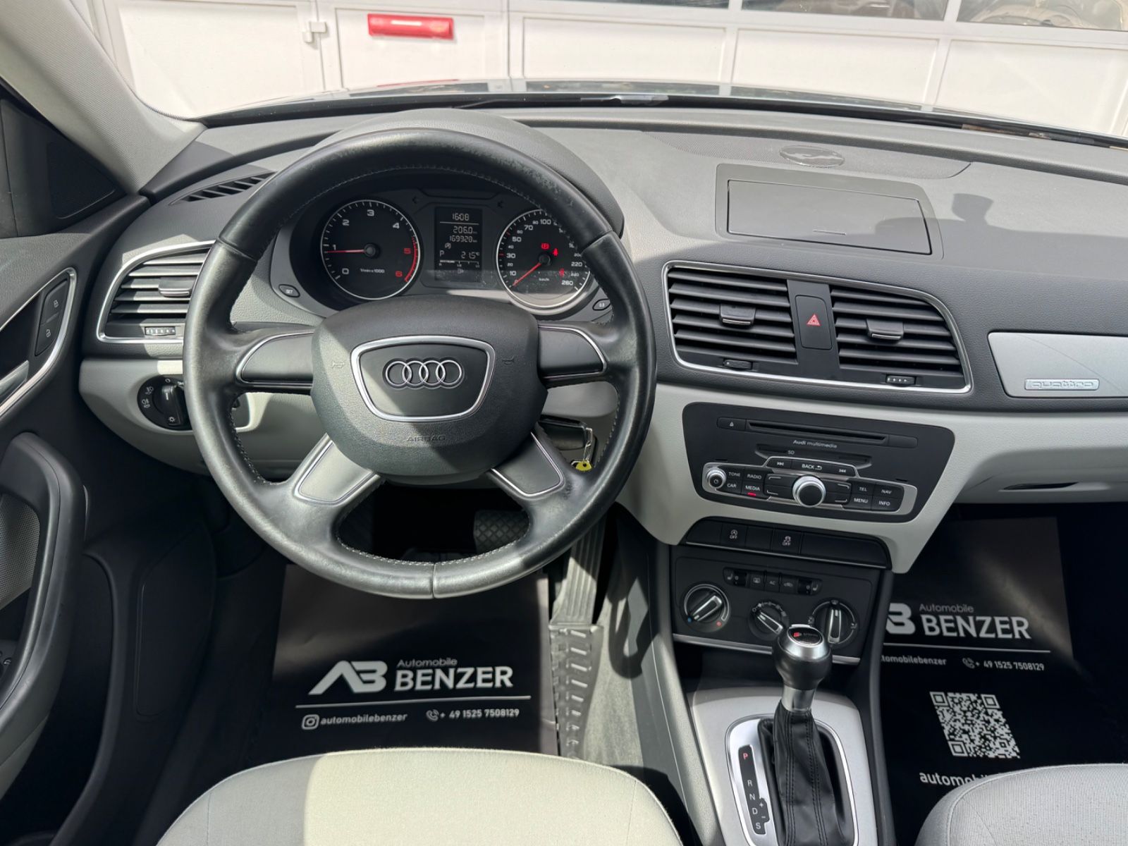 Fahrzeugabbildung Audi Q3 2.0 TDI quattro S-Tronic/SHZ/ALU/TÜV-NEU/