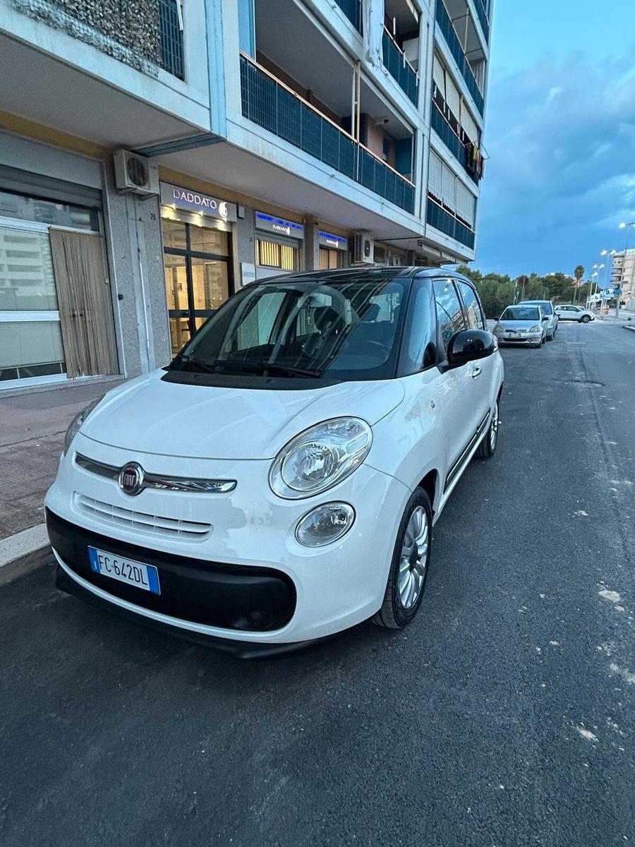Fiat 500L 2014 — engine 1.248 cm³, 84 HP (62kW)