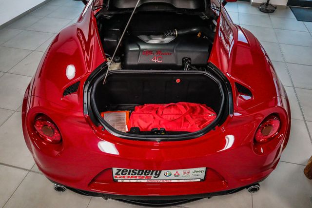 Fahrzeugabbildung Alfa Romeo 4C  Unfallfrei 5650km !! Inz / Tausch mögl