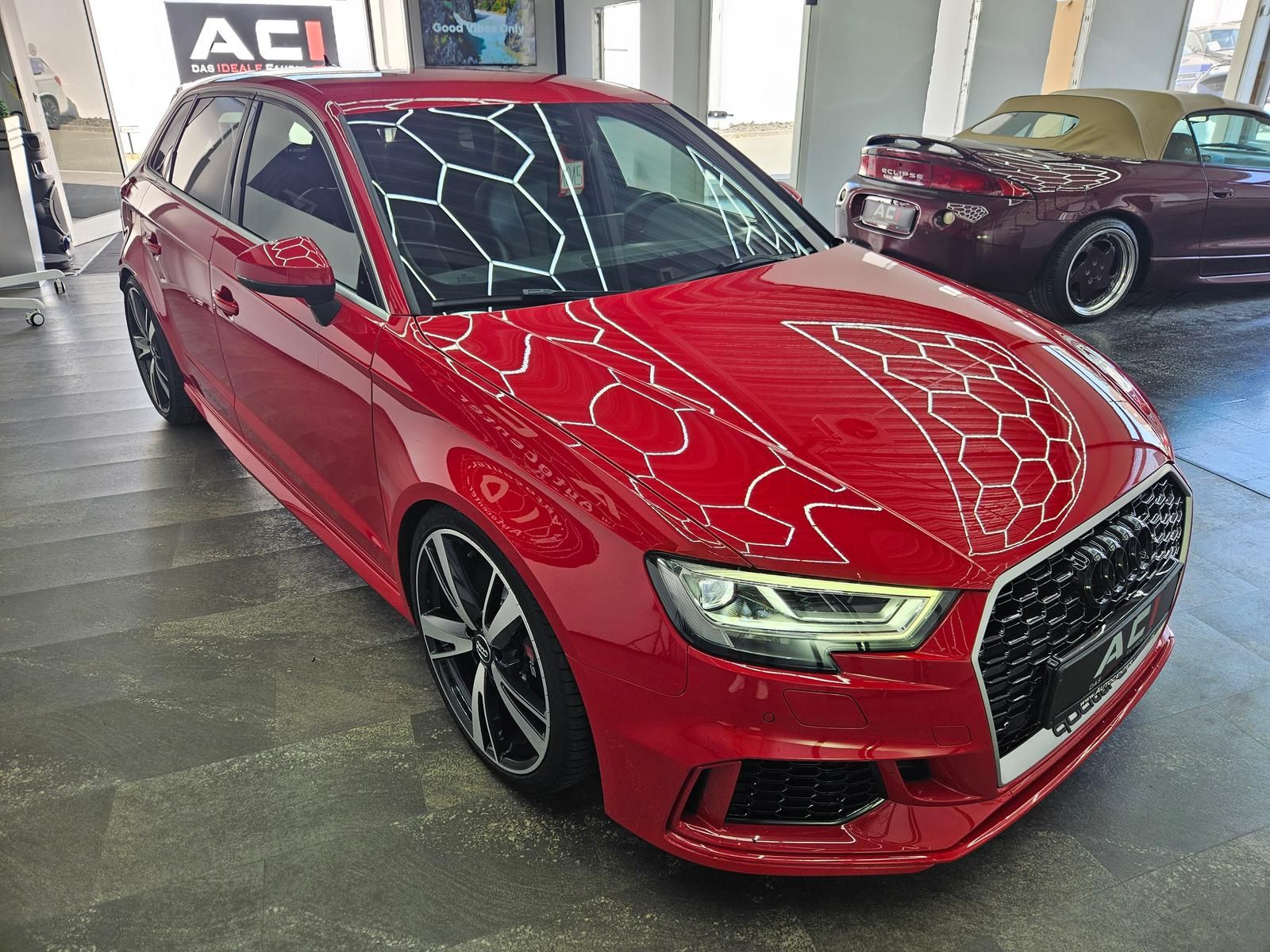 Audi RS3 2.5 TFSI quattro, foto 12