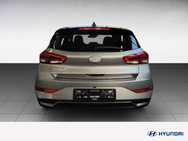 Fahrzeugabbildung Hyundai i30 1.5 T-GDI 48V 7-DCT 2WD Advantage Plus