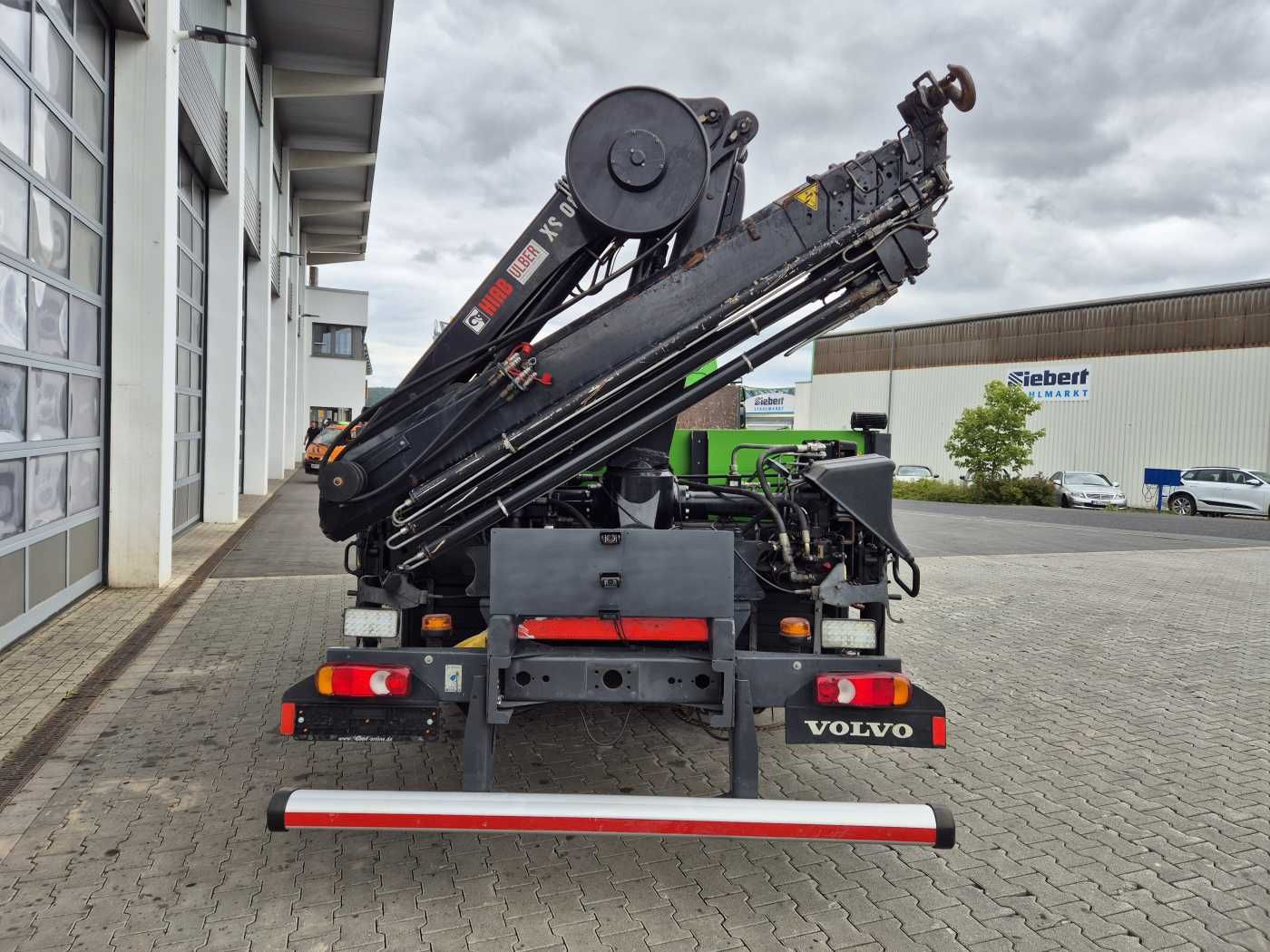 Fahrzeugabbildung Volvo FL 42 R Kran Hiab XS 088 Funk bis 14 m! Kamera