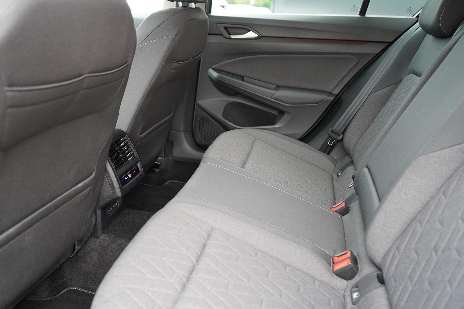 Volkswagen Golf VIII 1.5 16V TSI Life LED ACC App Connect, миниатюра 24