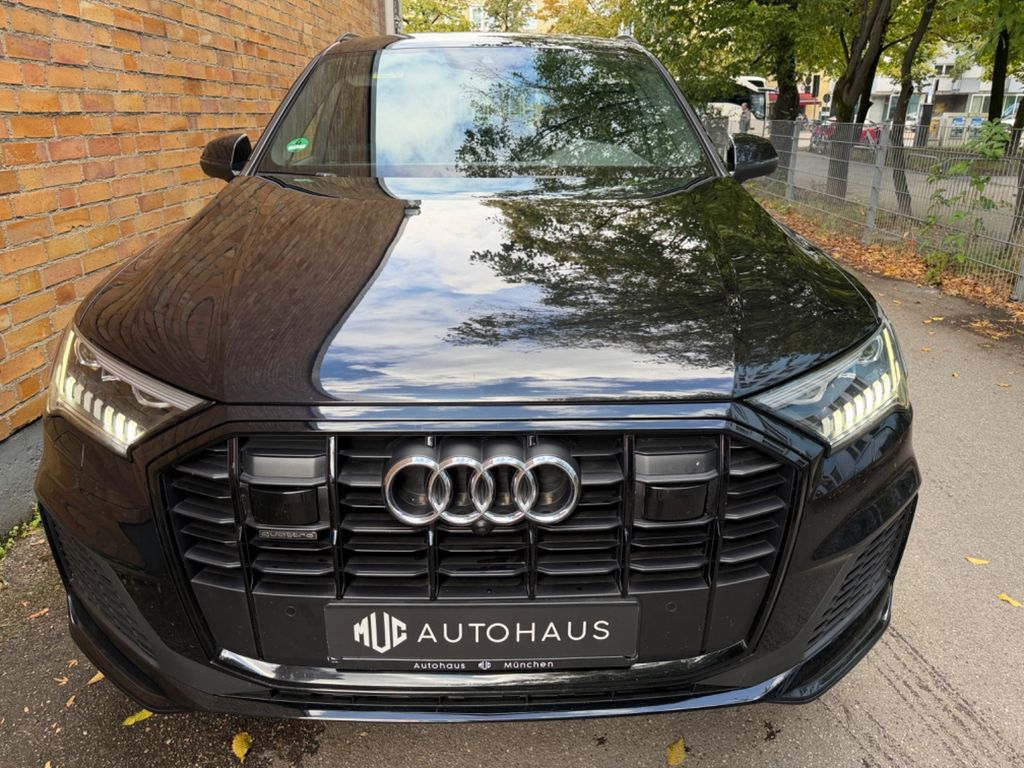 Image of Audi Q7