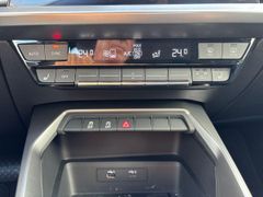 Fahrzeugabbildung Audi A3 Sportback 35 TDI S LINE ACC VIRTUAL KEYLESS