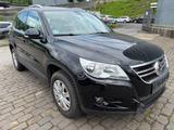 Volkswagen Tiguan Team BMT *74.387km* motorproblem dreht - VW Tiguan Unfallwagen