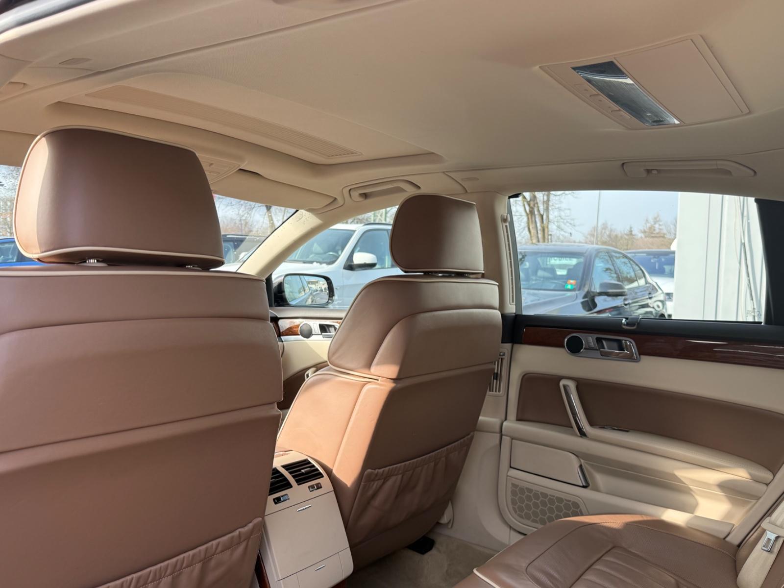 Volkswagen Phaeton V6 TDI 5-Sitzer 4Motion-EXCLUSIVE