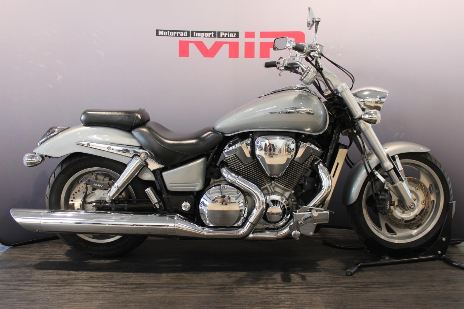 Honda VTX 1800