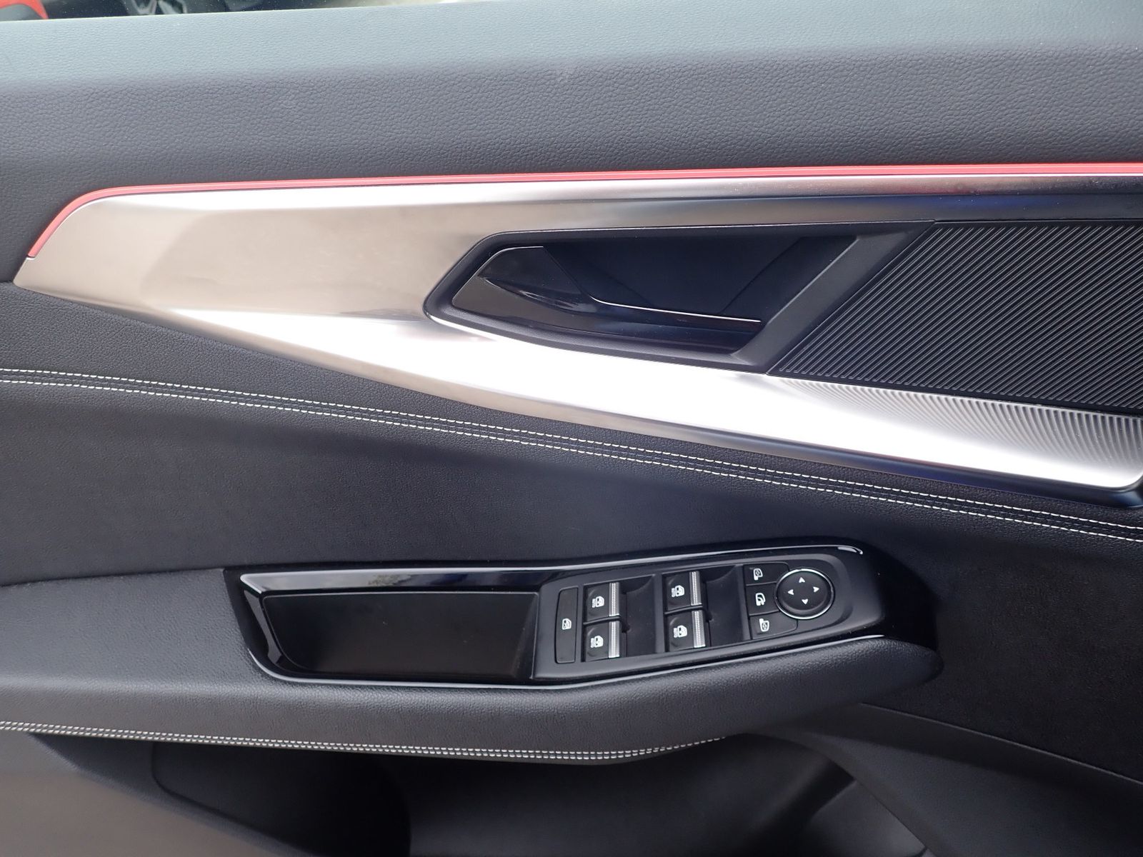 Fahrzeugabbildung Renault Austral Techno 160 AT Mild Hybrid