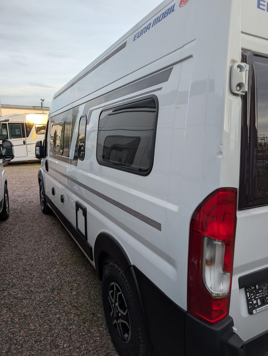 Fahrzeugabbildung Eura Mobil Van V 595 HB Markise, Automatik, Fahrassistenzp.