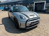 MINI COOPER SE Essential Trim - MINI MINI: Essential Trim