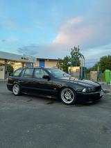 BMW E39 530d Touring - BMW 530 aus 2003: 530d