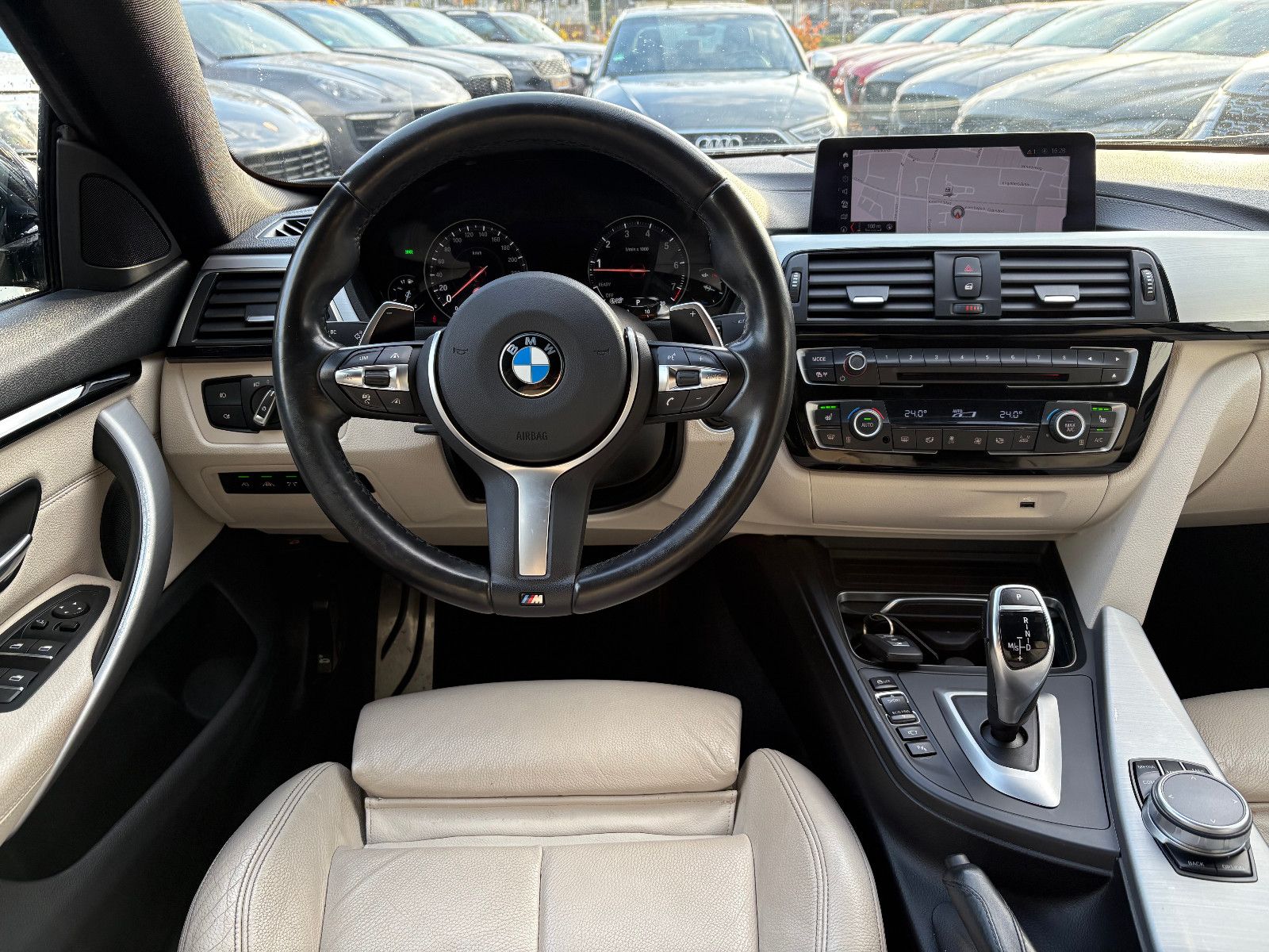 Fahrzeugabbildung BMW 420 i Gran Coupe xDrive M-Paket/HEAD-UP/MEMORY/