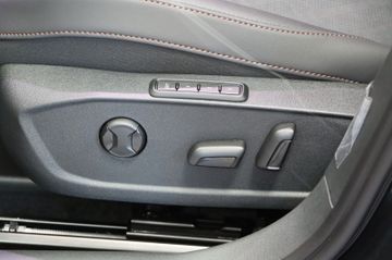 Cupra Leon Sportstourer 1.5 AHK Kamera elek. Sitz