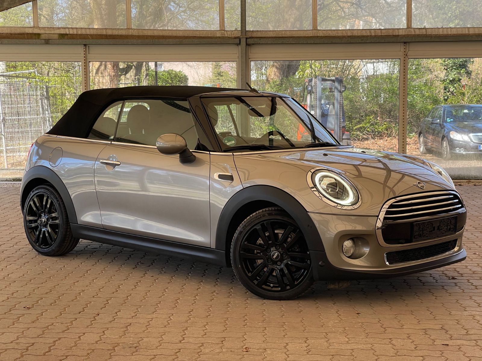 MINI COOPER CABRIO