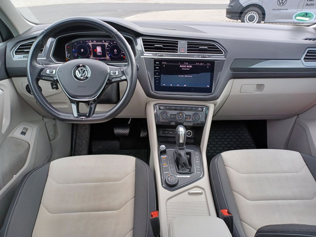 Fahrzeugabbildung Volkswagen Tiguan 2.0 TDi 4 Motion Highline ACC,Navi, AHZV