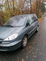 Peugeot 807 - 2013, Allure (136ps)- Top Fa... - Peugeot 807 mit Diesel-Antrieb: mit Navigationssystem