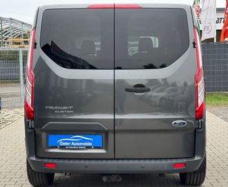 Ford Tourneo Custom - 9