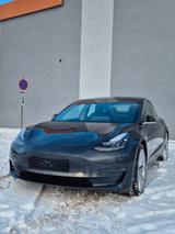 Tesla Model 3 Dual Motor Performance - Tesla Model 3 in Hamburg