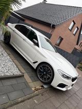 BMW M550i xDrive -m.Ausgewiese 19%Mwst (Netto 32690€ - BMW M-Modelle in Düsseldorf