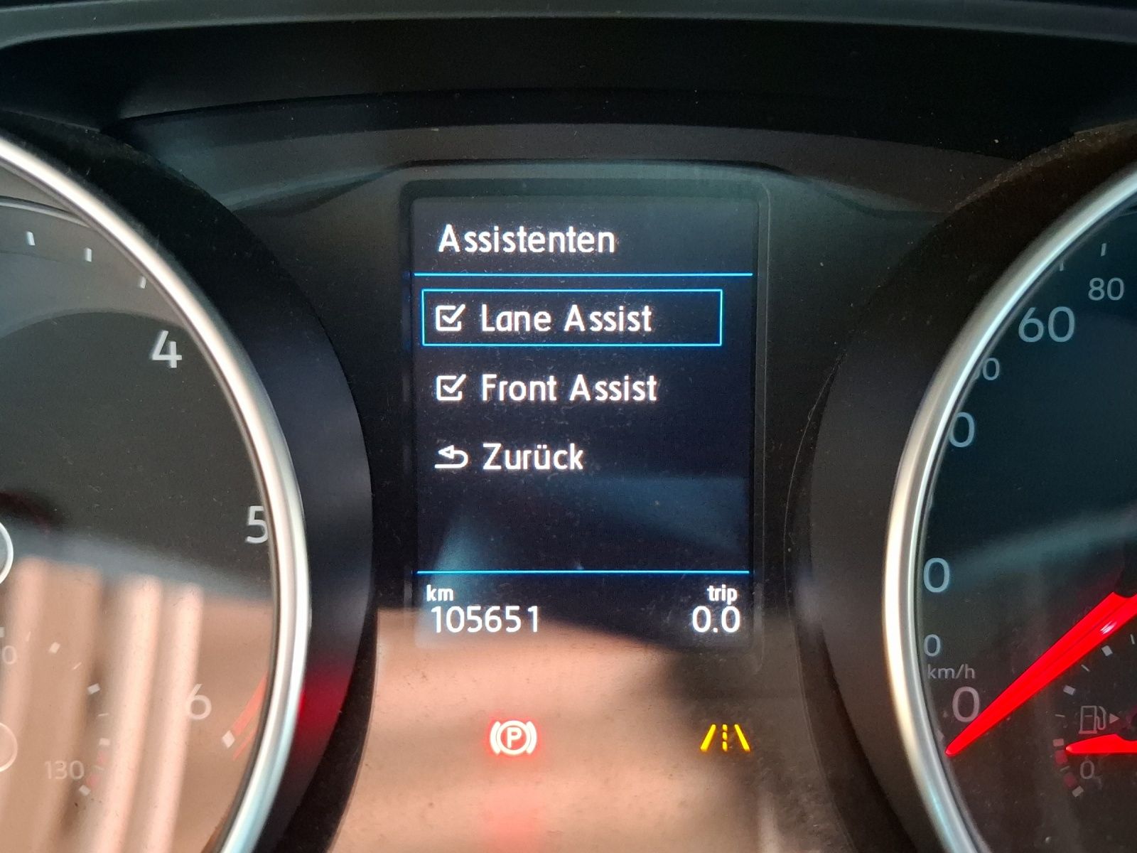 Fahrzeugabbildung Volkswagen Tiguan TDI Sound 4M LED AHK Navi ACC PDC SHZ