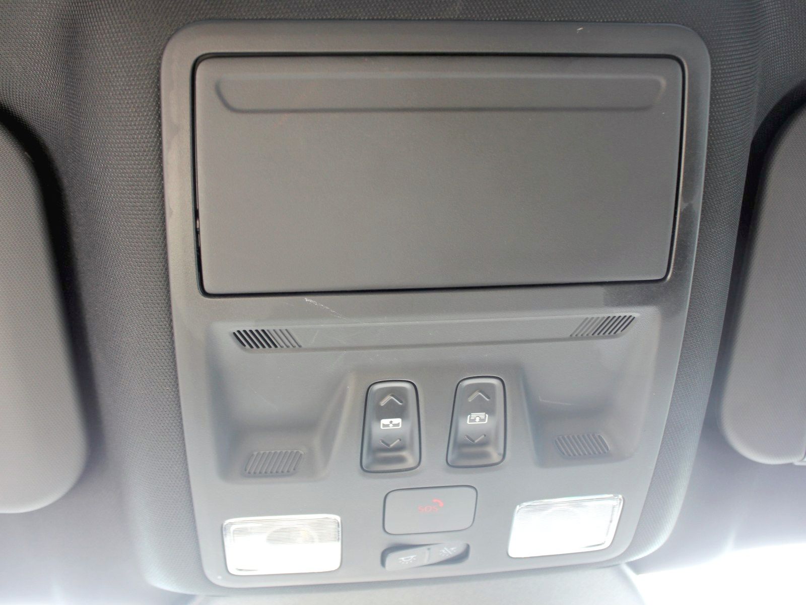 Fahrzeugabbildung Ford Kuga Plug-In Hybrid ST-Line X 2,5 Duratec