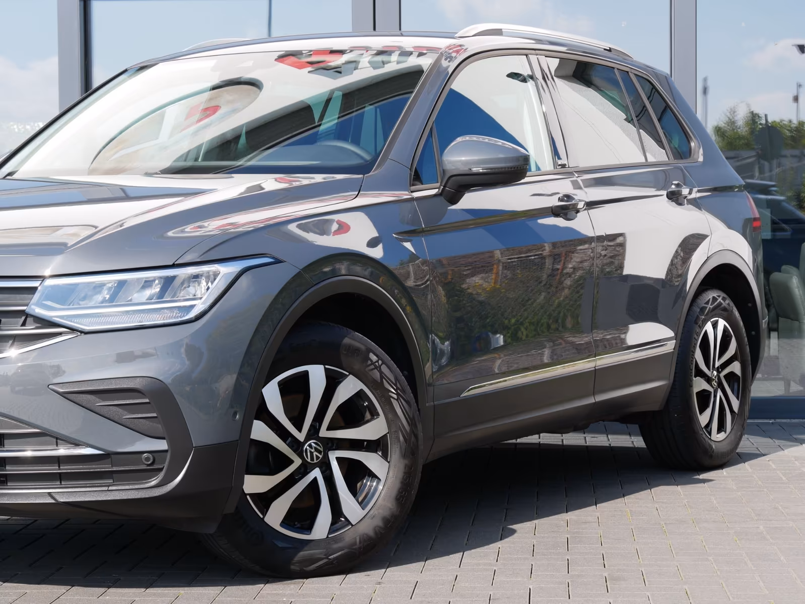 Volkswagen Tiguan 2.0 TDI Active DAB+/LED/AHK
