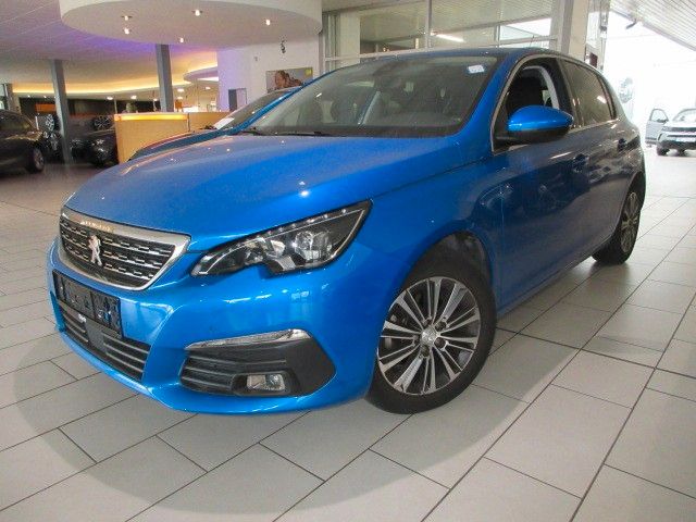Peugeot 308 Allure 1.2T NAVI/LED/PDC/R´CAM/BLIS/ALU