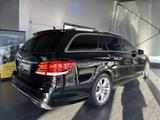 Mercedes-Benz E 350 T BlueTEC 4M AMG|Pano|AHK|LED|Leder|Kamera - Mercedes-Benz E 350 mit Diesel-Antrieb: Bluetec