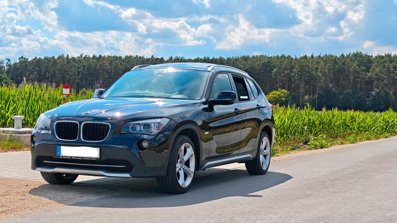 BMW X1 20d NAVIPRO XENON LEDER SPORTSTZ SHZ PDC 8xRF
