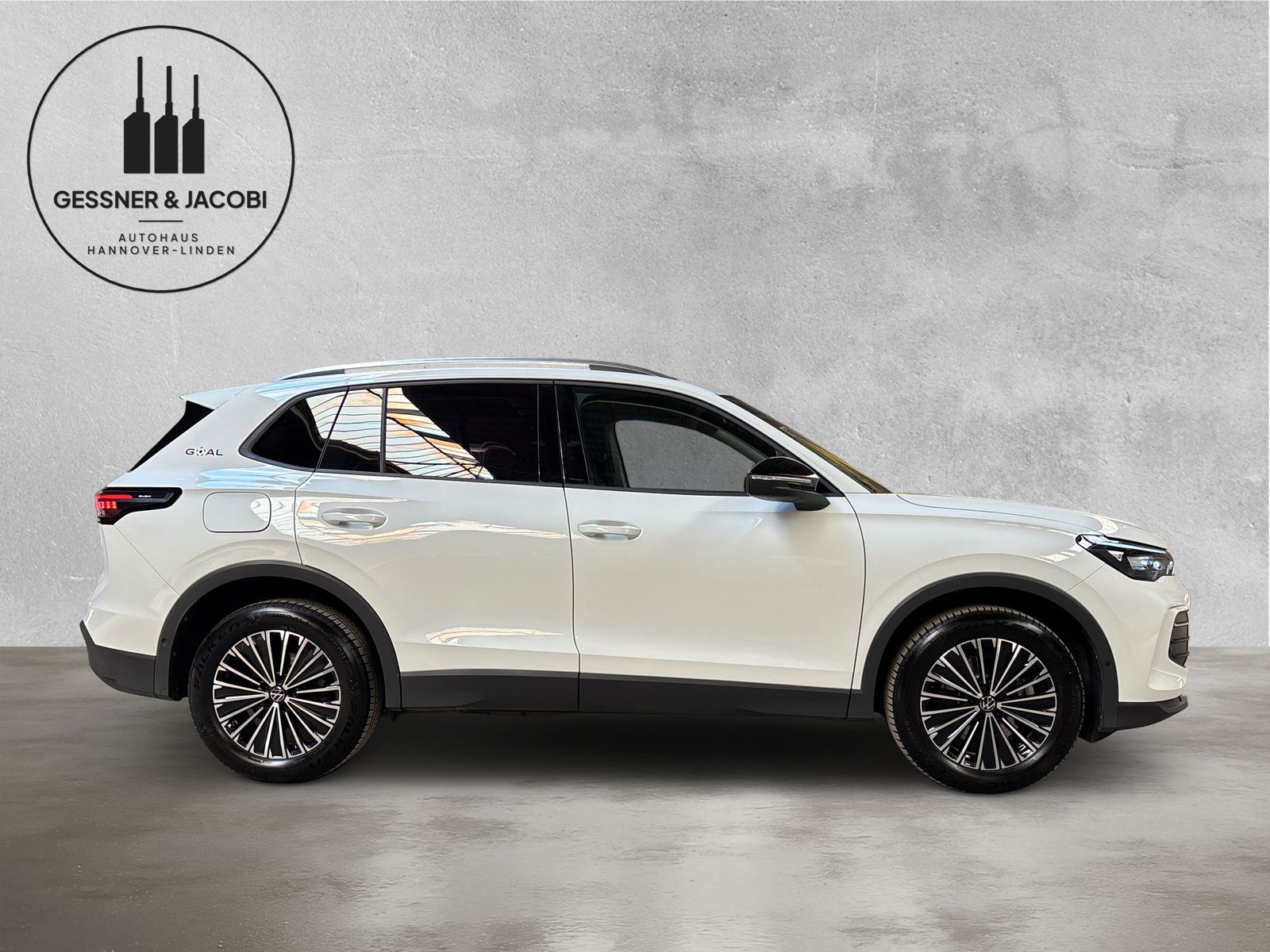 Fahrzeugabbildung Volkswagen Tiguan 2.0 TDI Goal AHK LED SHZ Kamera