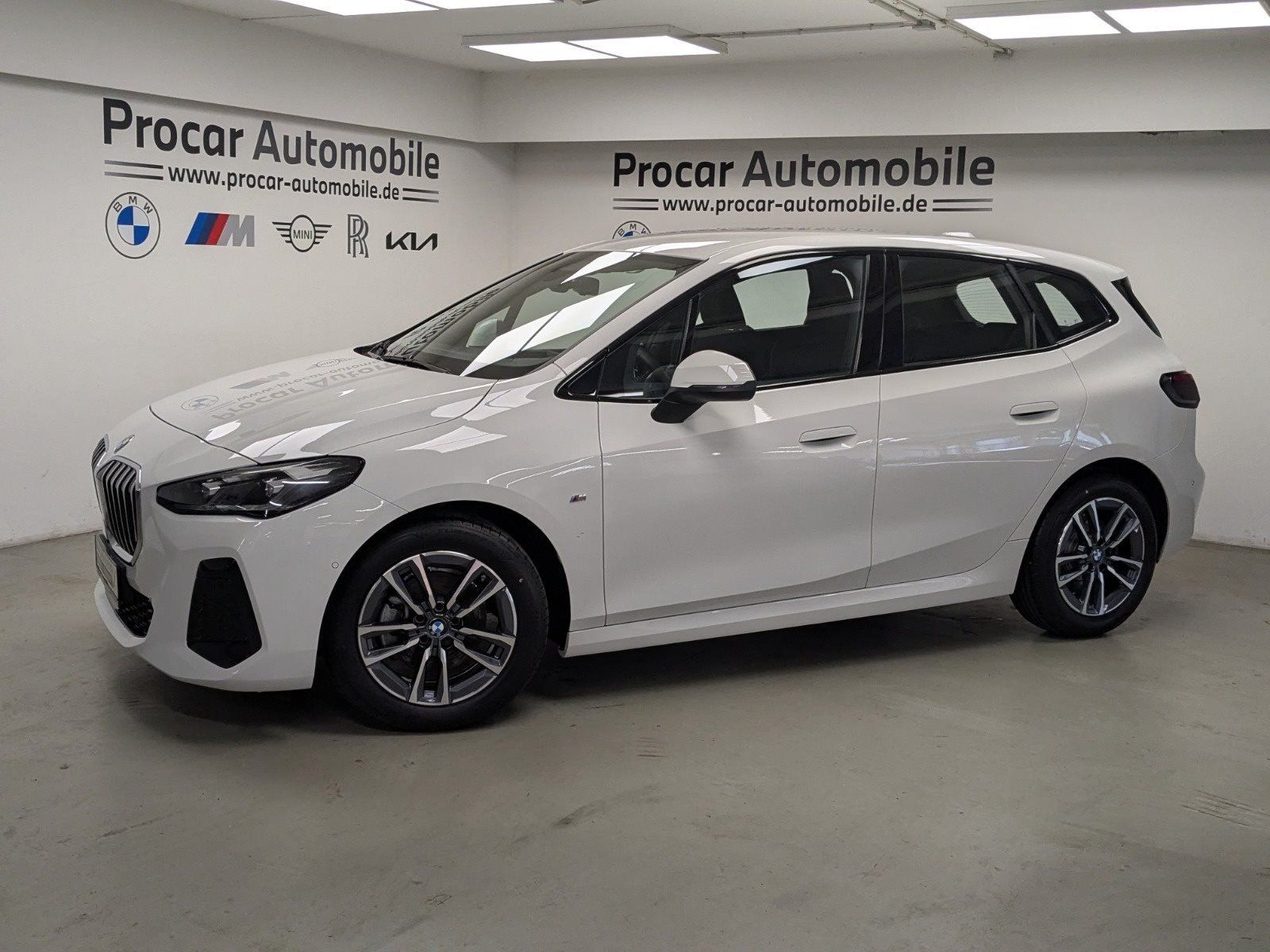 BMW 220 Active Tourer - Bild 2