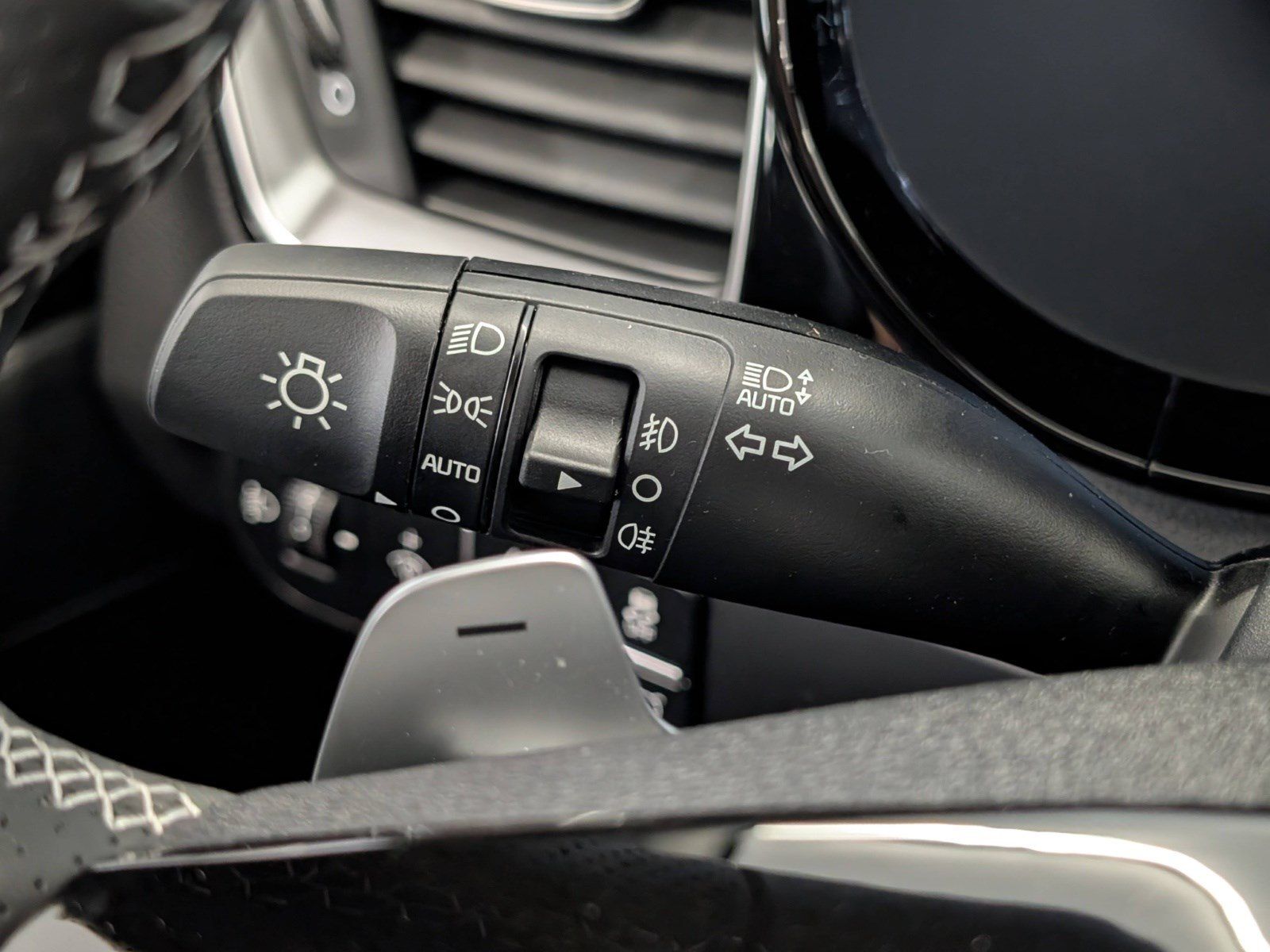 KIA XCeed  1.6 T-GDI 180 DCT7 GT-Line Leder – Bild 30