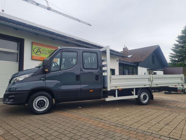 Iveco Daily Doppelkabine 35 S .Radstand 4100 Neuwertig