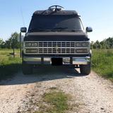 Chevrolet Chevy G20 Van - Chevrolet Chevy Van mit Benzin-Antrieb