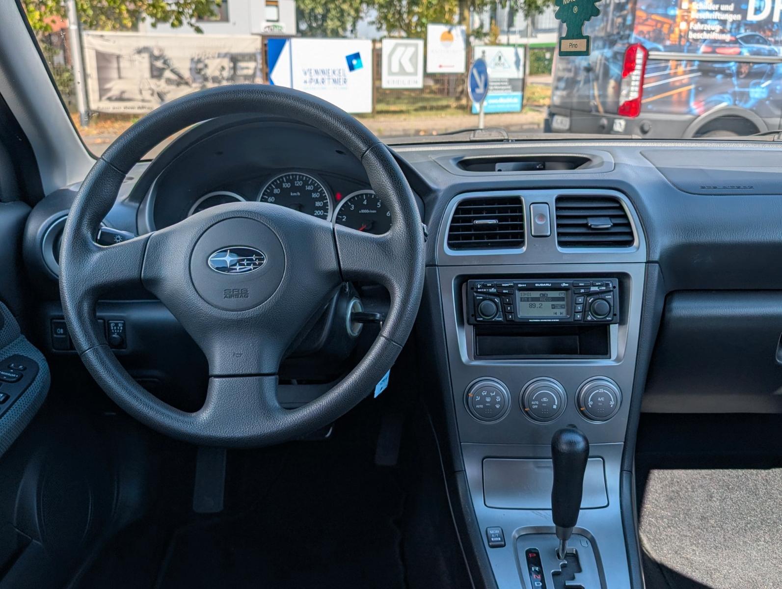 Subaru Impreza 2005 — photo 27