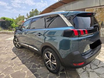 Peugeot 5008 - 5