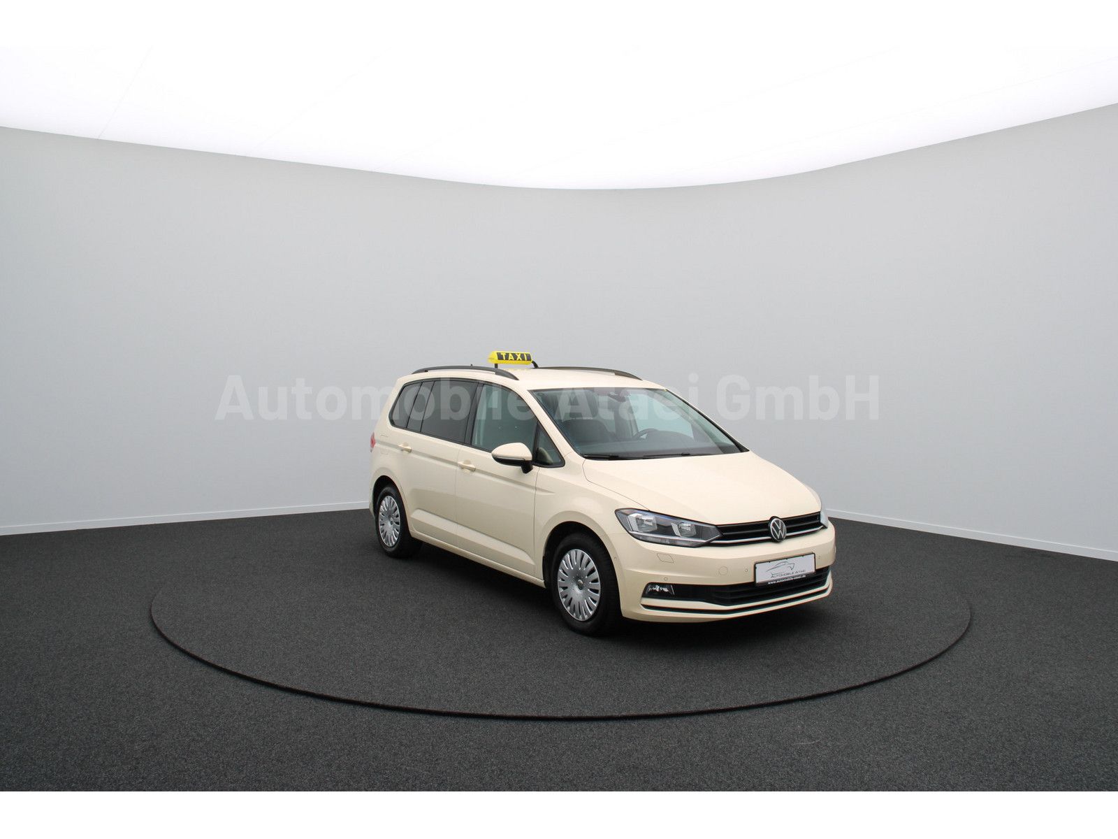 Fahrzeugabbildung Volkswagen Touran DSG *Taxi* 7-SITZE+NAVI+LEDER (9277)