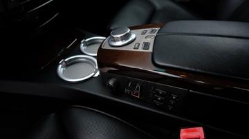 صورة مصغرة 29 لـ 2007 Alpina B7