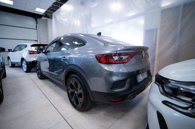 Renault Arkana 1.6 E-Tech full hybrid R.S. Line 