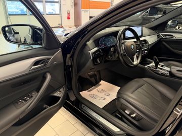 BMW 520 - 12