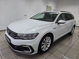 Volkswagen Passat Variant 1.4 TSI GTE Panorama Kamera AHK